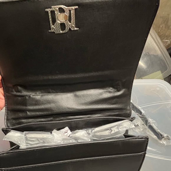 BADGLEY MISCHKA - Quilted & Beaded Denim Shoulder Bag - Picture 5 of 8